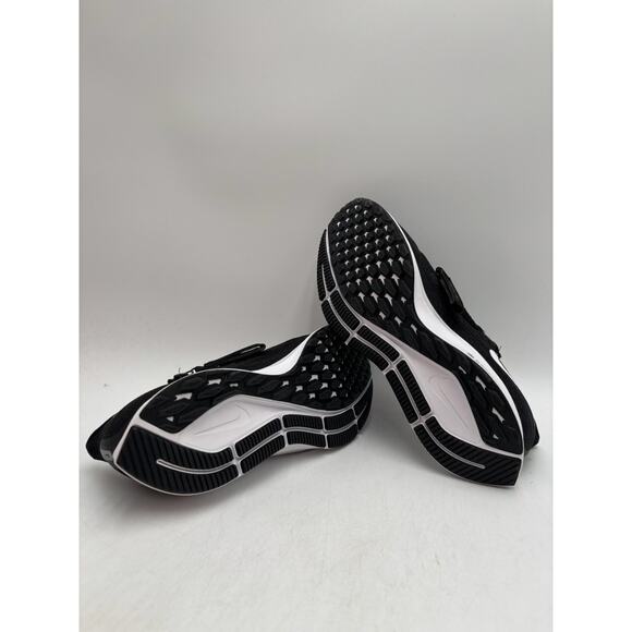 Nike AIR ZOOM PEGASUS 36 FLYEASE Women's NEW Vintage Run-Shoes Black US Size 9 - Picture 9 of 11